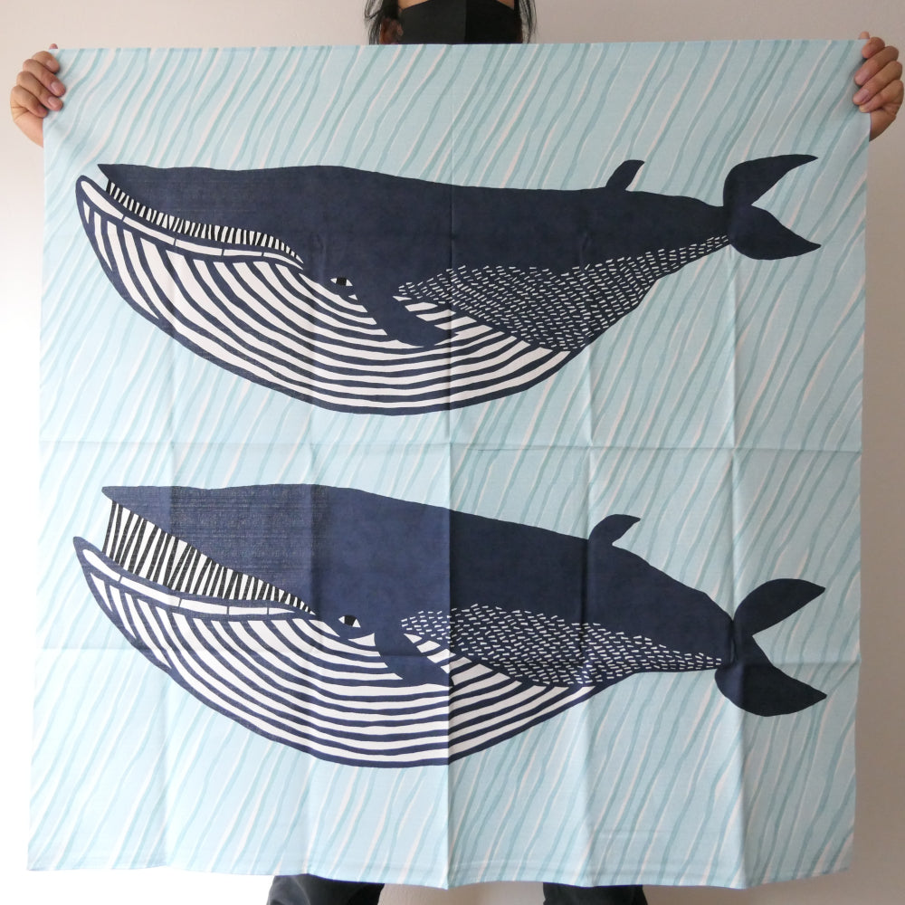 Furoshiki-katakata-Whale_03.