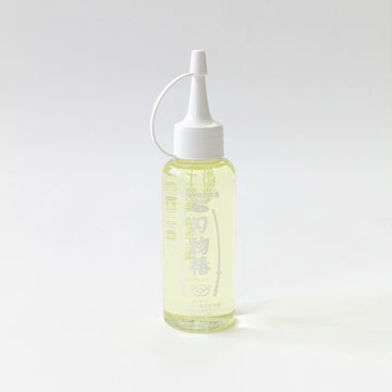 Camellia Oil for Blade Care